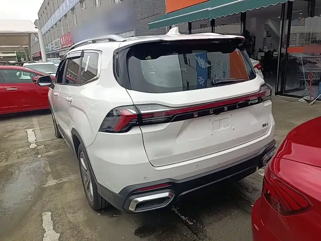 Geely Haoyue L 2024 из CN, фото 7