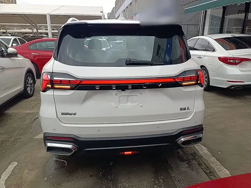 Geely Haoyue L 2024 из CN, фото 5
