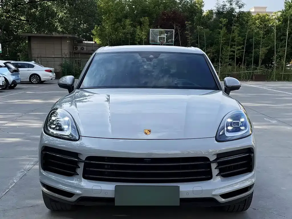 Porsche Cayenne Hybrid — фото 9