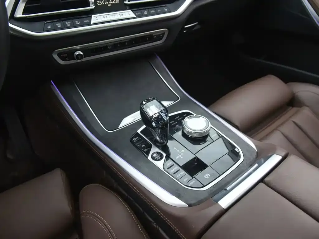 BMW X5 (Import) — фото 9