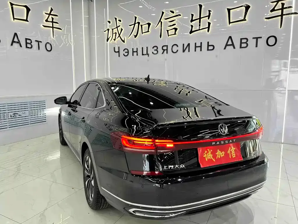 Volkswagen Passat — фото 7