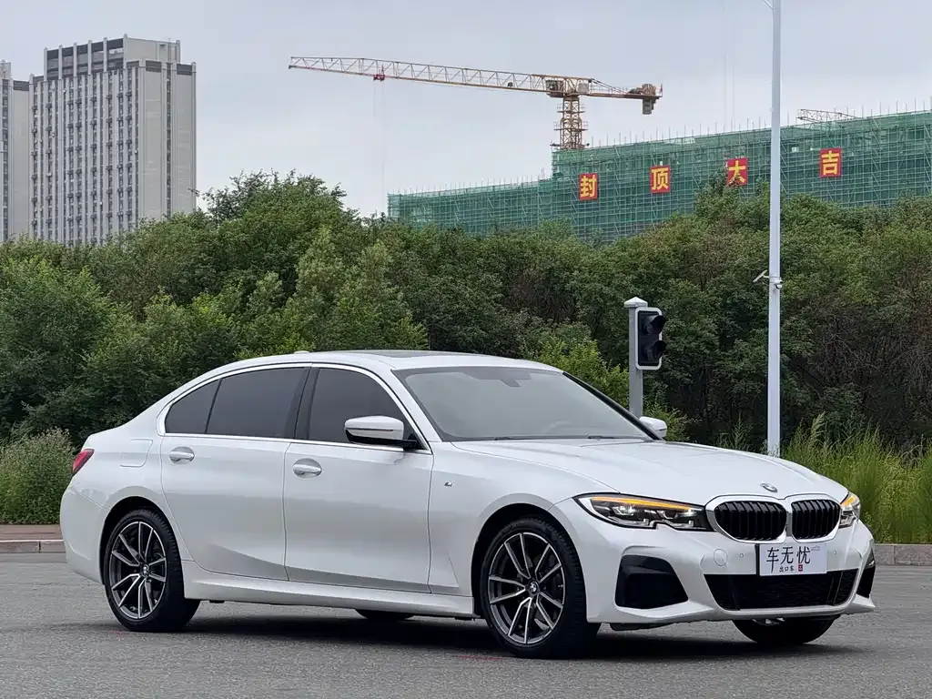 BMW 3 Series — фото 10