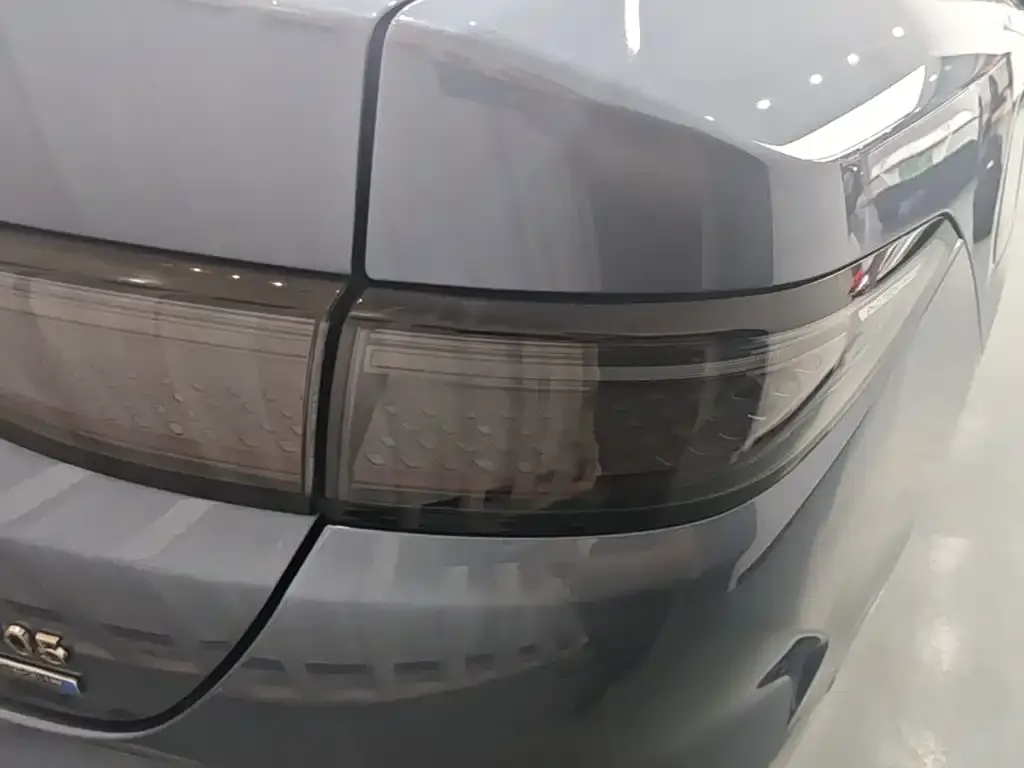 BYD Seal 05 DM-i — фото 3