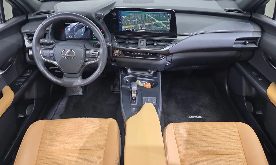 Lexus UX 2025 из KR, фото 9