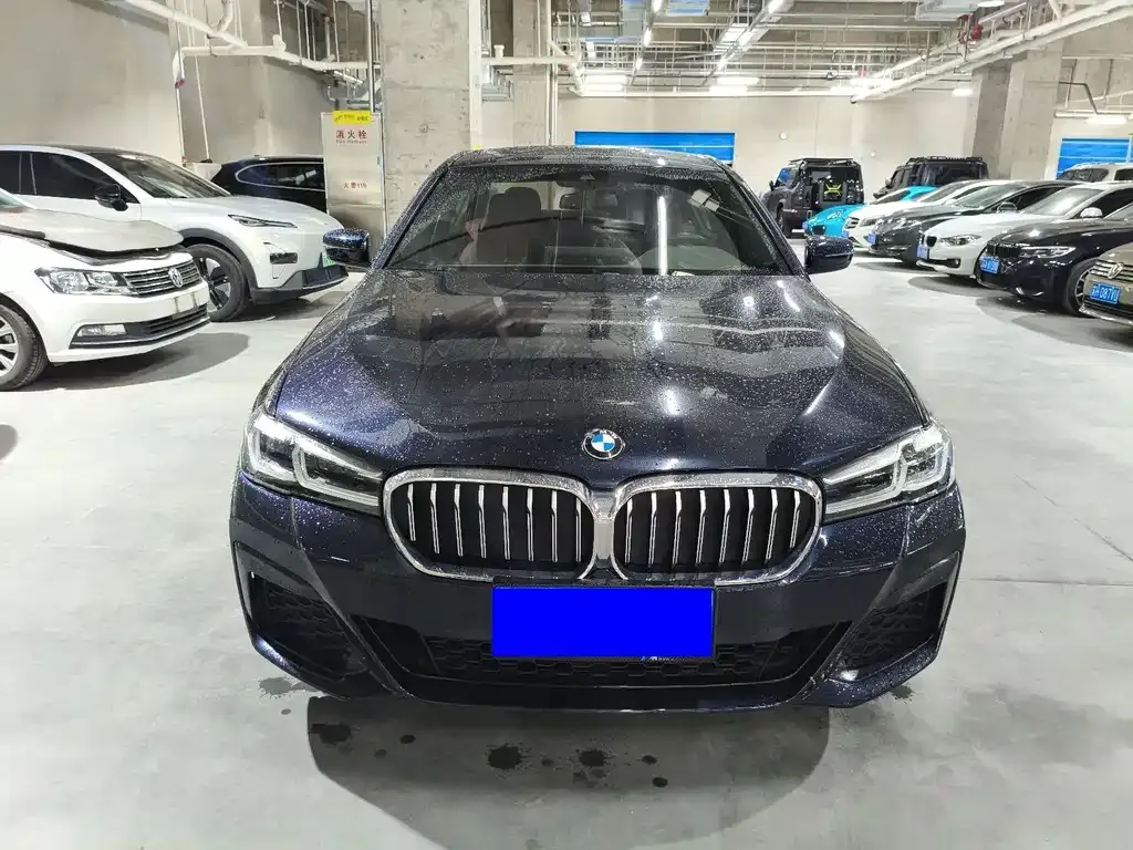 BMW 5 Series — фото 2