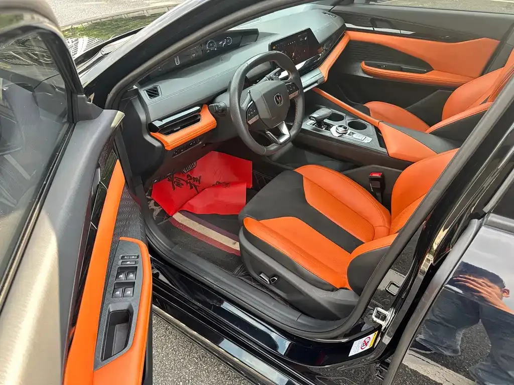 Changan UNI-V 2024 из CN, фото 7