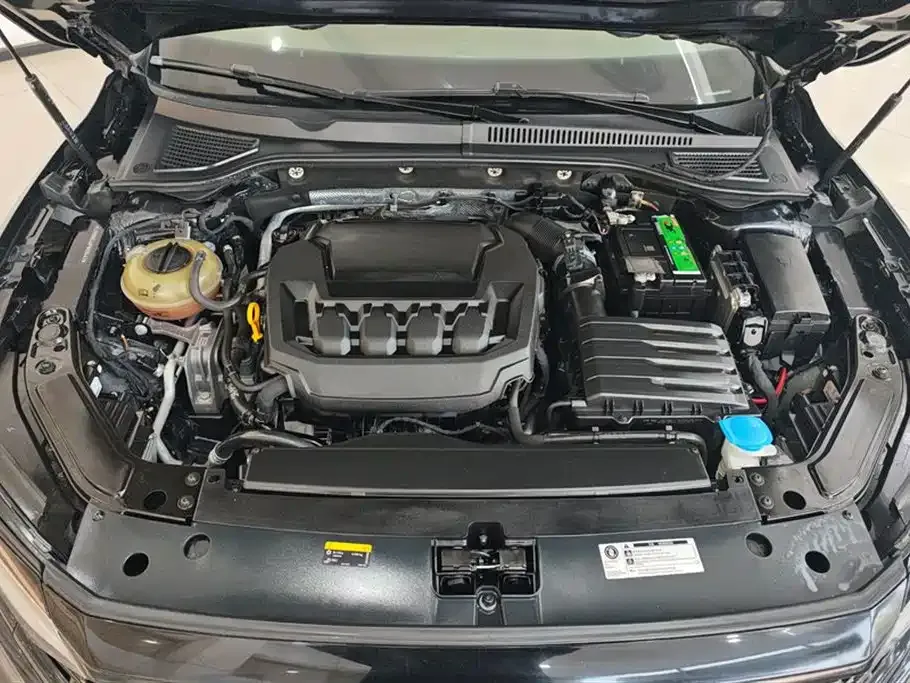 Volkswagen Passat — фото 8
