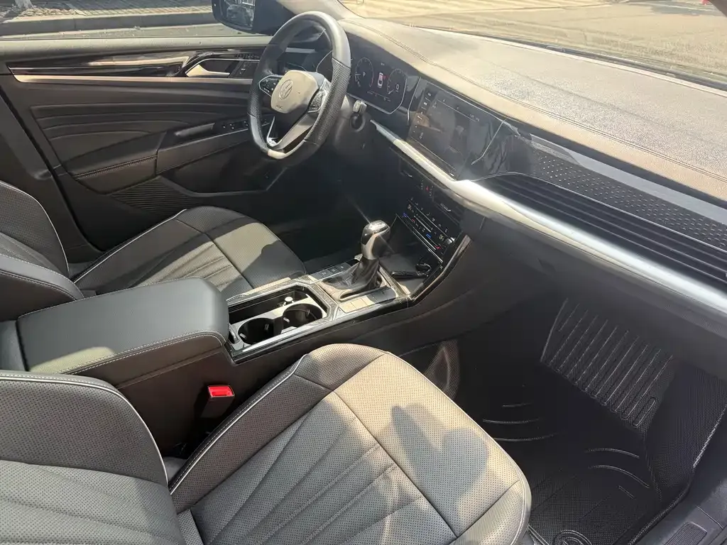 Volkswagen Passat — фото 2