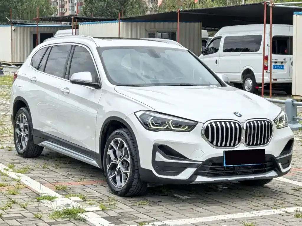 BMW X1 — фото 4