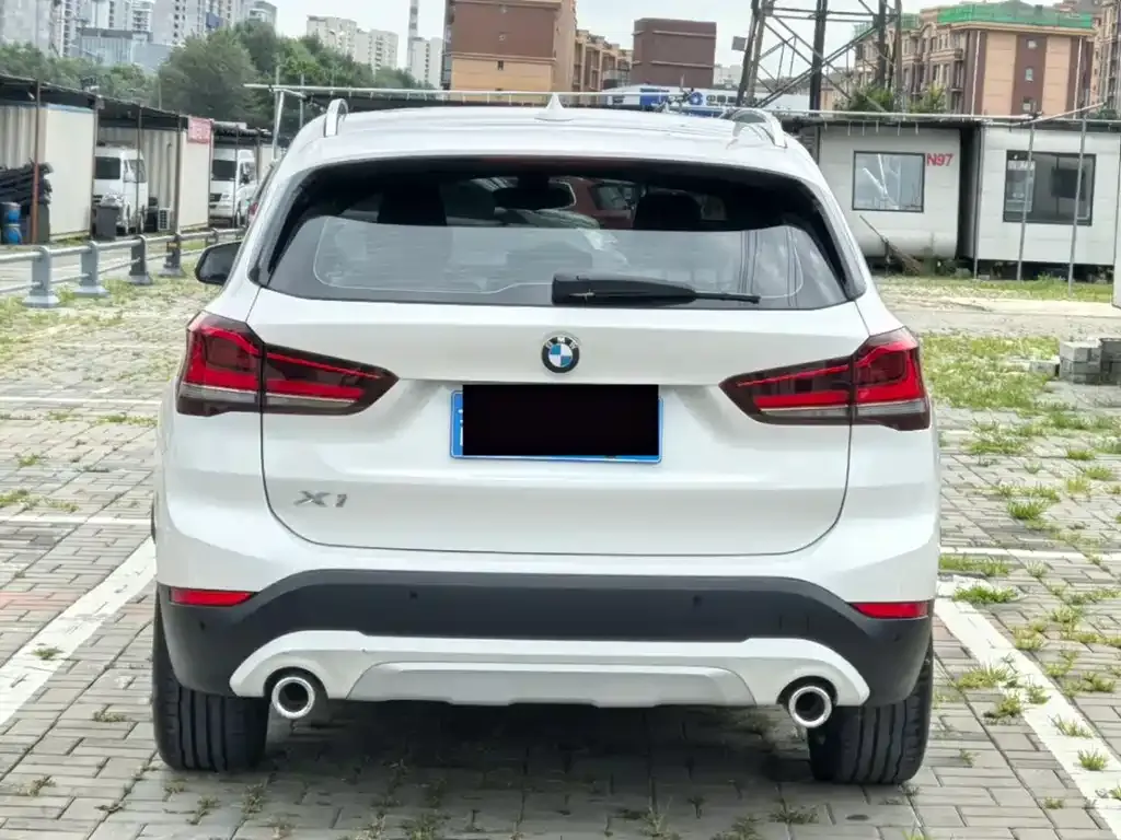 BMW X1 — фото 3