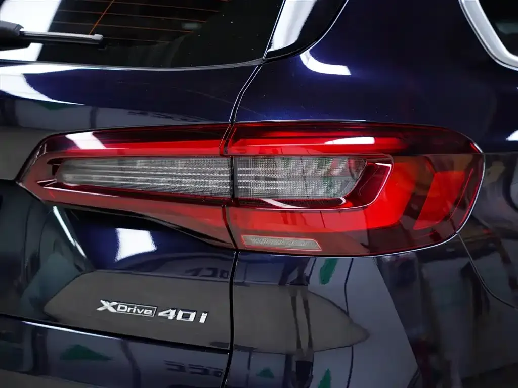 BMW X5 (Import) — фото 8