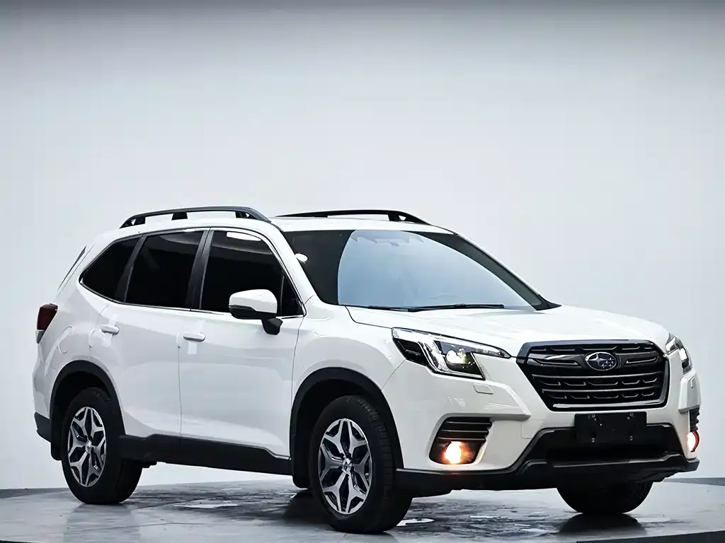 Subaru Forester — фото 3