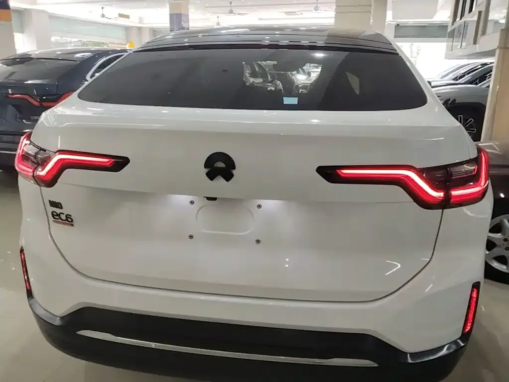 NIO EC6 — фото 7