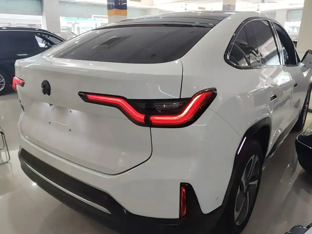 NIO EC6 — фото 4