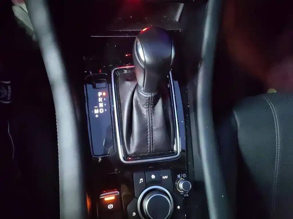 Mazda Atenza — фото 3