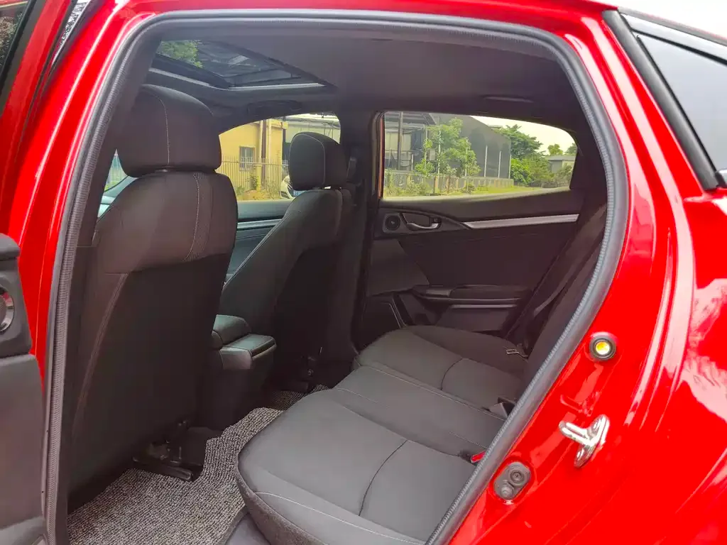 Honda Civic — фото 2