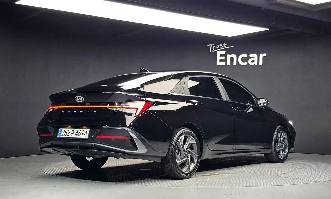 Hyundai AVANTE — фото 7