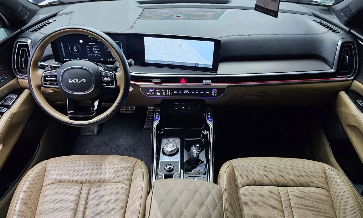 Kia Sorento — фото 5