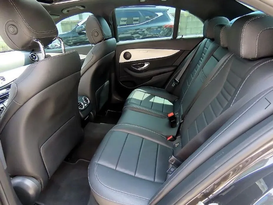 Mercedes-Benz E-Class 2021 из KR, фото 4