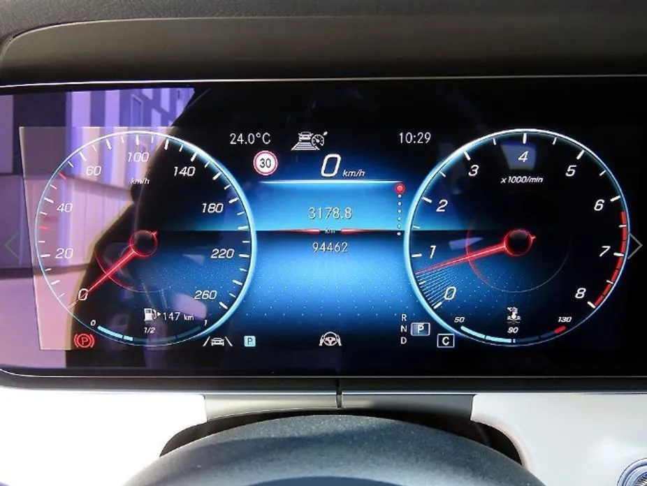 Mercedes-Benz E-Class 2021 из KR, фото 3