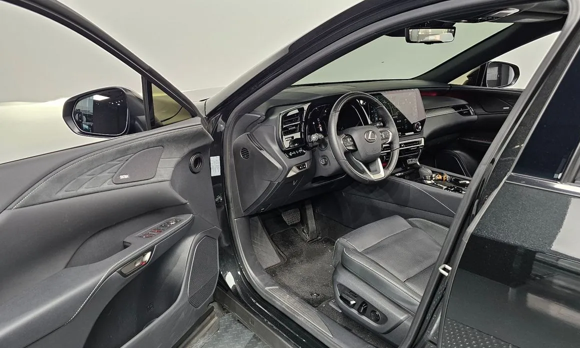 Lexus RX 2025 из KR, фото 2