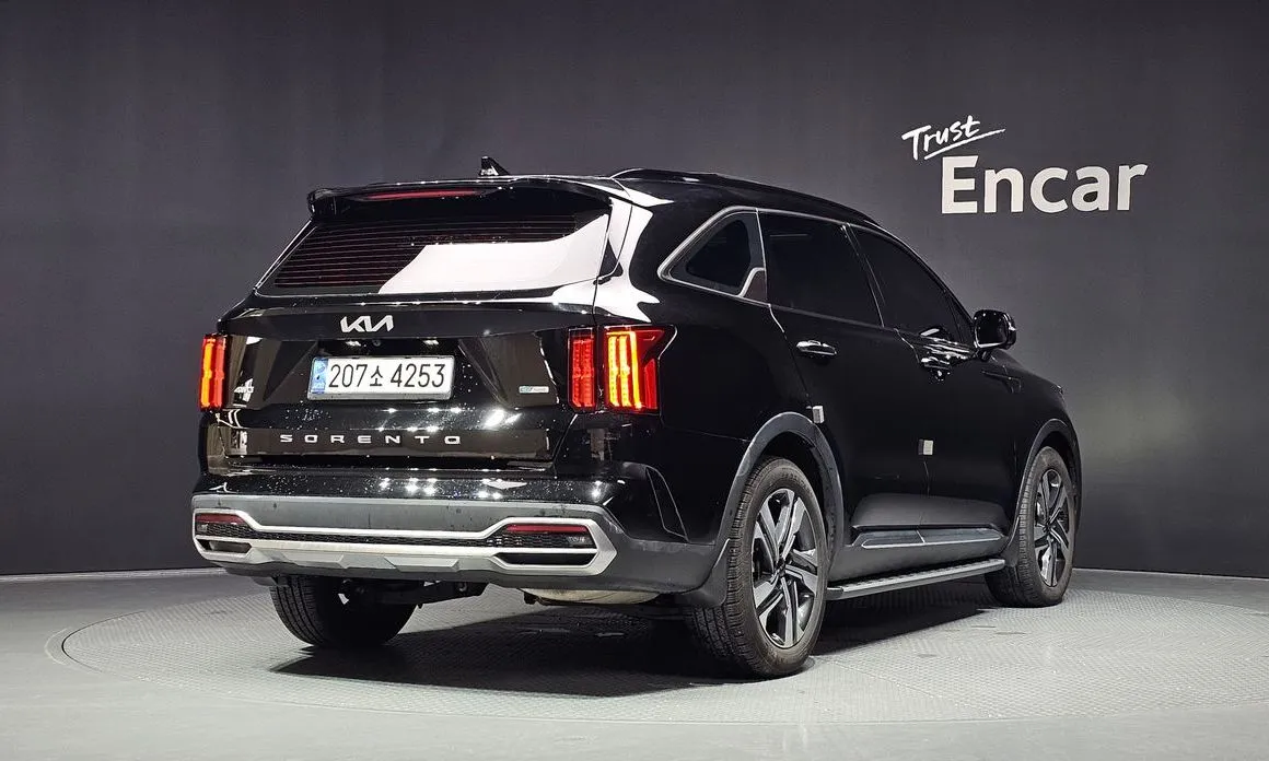 Kia Sorento — фото 8