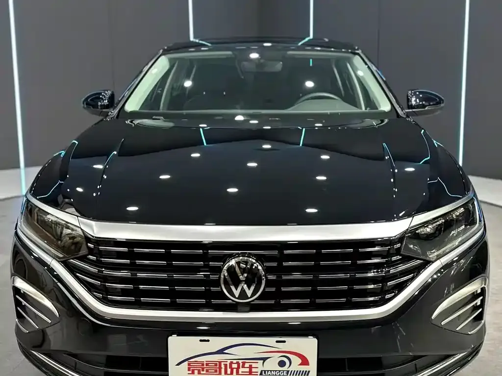 Volkswagen Passat — фото 9