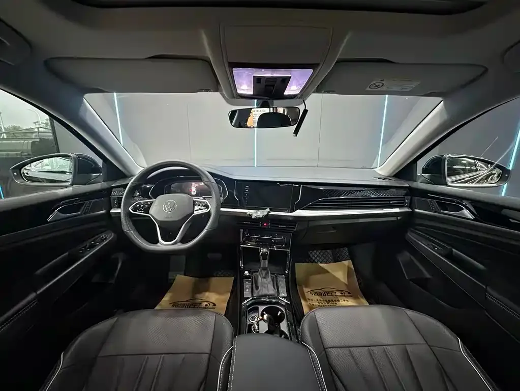 Volkswagen Passat — фото 10
