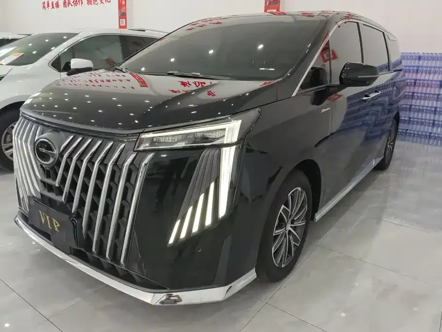 GAC Motor Trumpchi M8 — фото 1