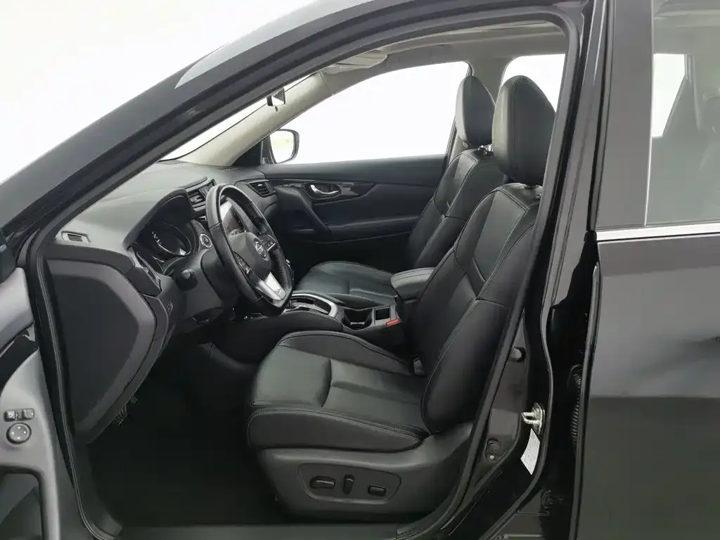 Nissan X-Trail 2021 из CN, фото 8