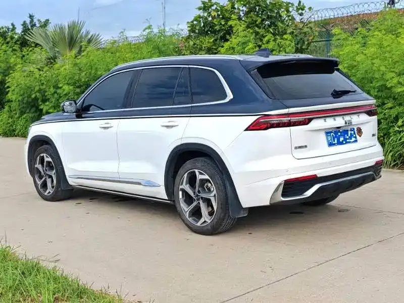 Geely Xingyue L — фото 10