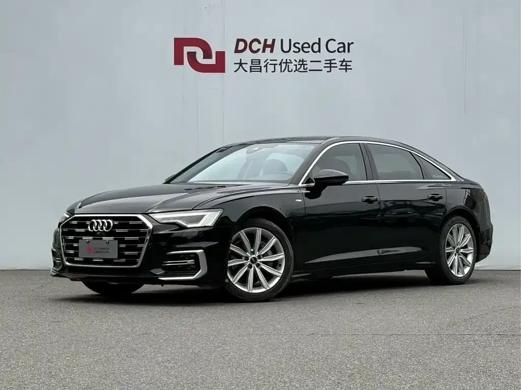 Audi A6L — фото 1