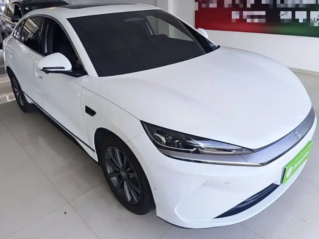 BYD Qin L — фото 3