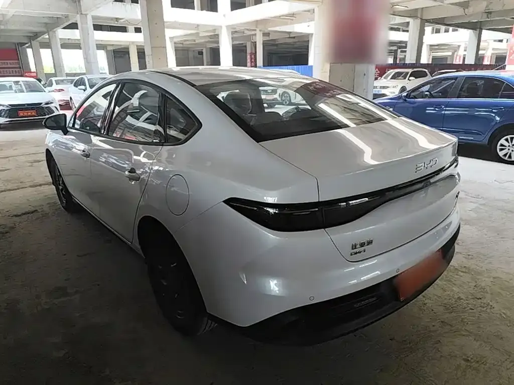 BYD Seal 05 DM-i 2026 из CN, фото 6