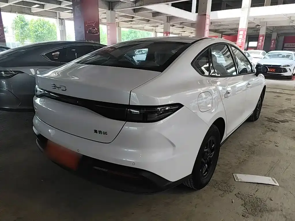 BYD Seal 05 DM-i 2026 из CN, фото 9
