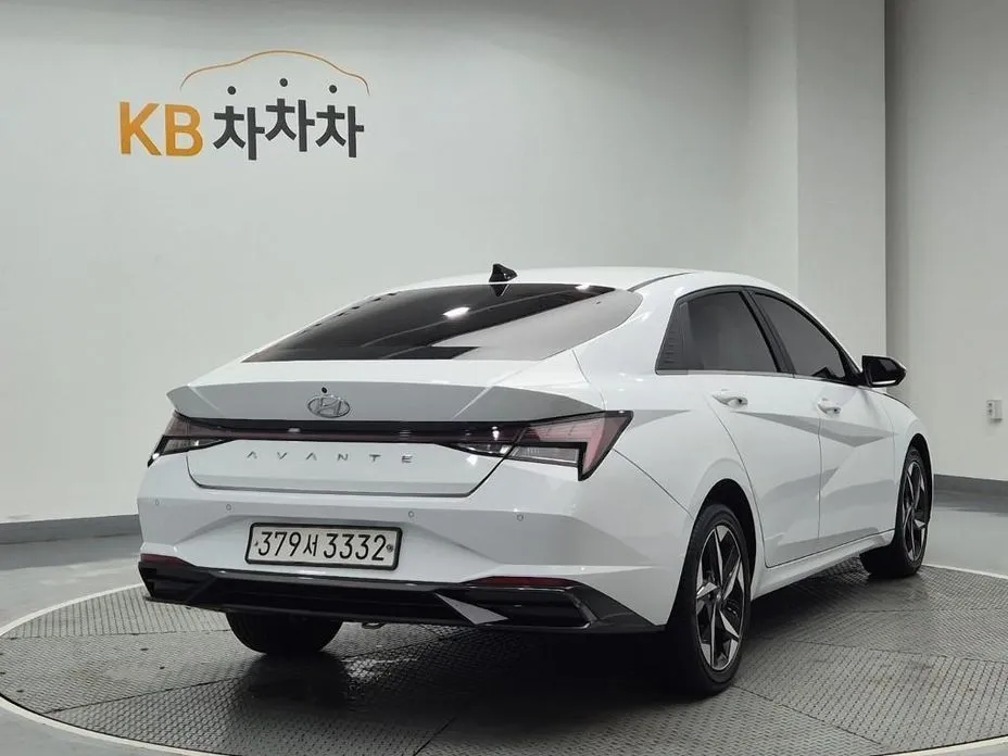 Hyundai AVANTE — фото 6