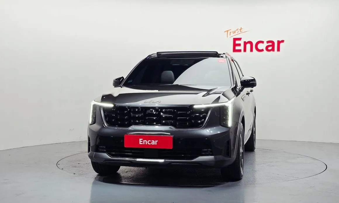 Kia Sorento — фото 9