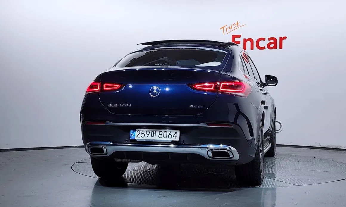 Mercedes-Benz GLE-Class — фото 4