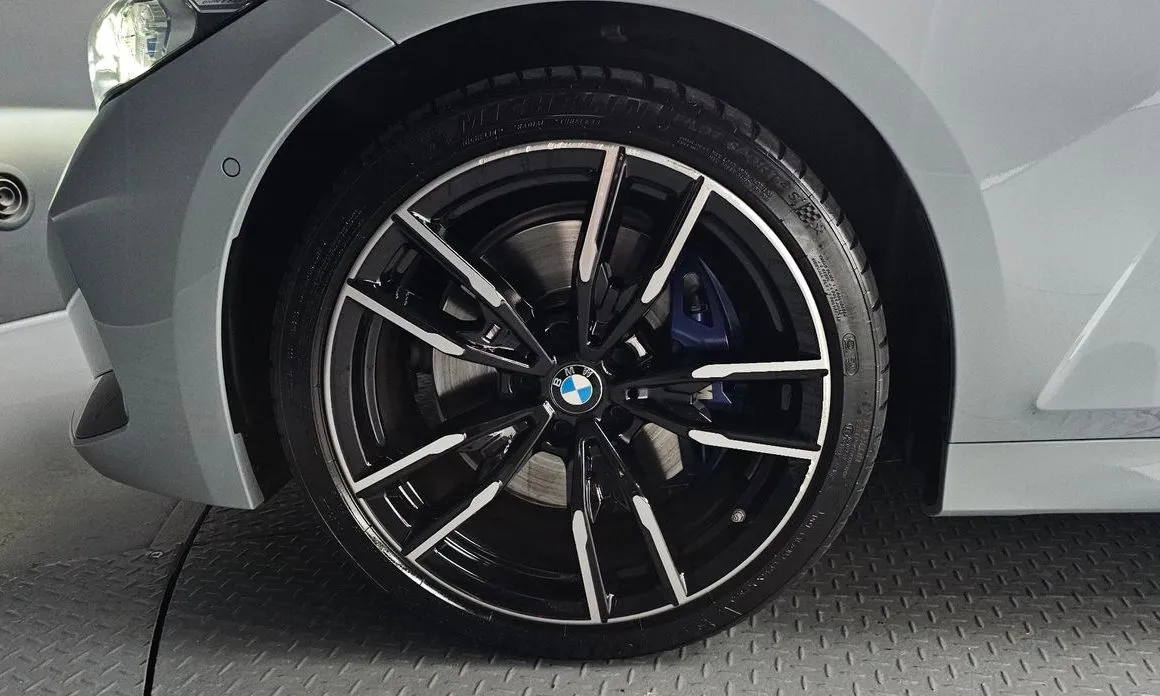 BMW 3-Series 2023 из KR, фото 9