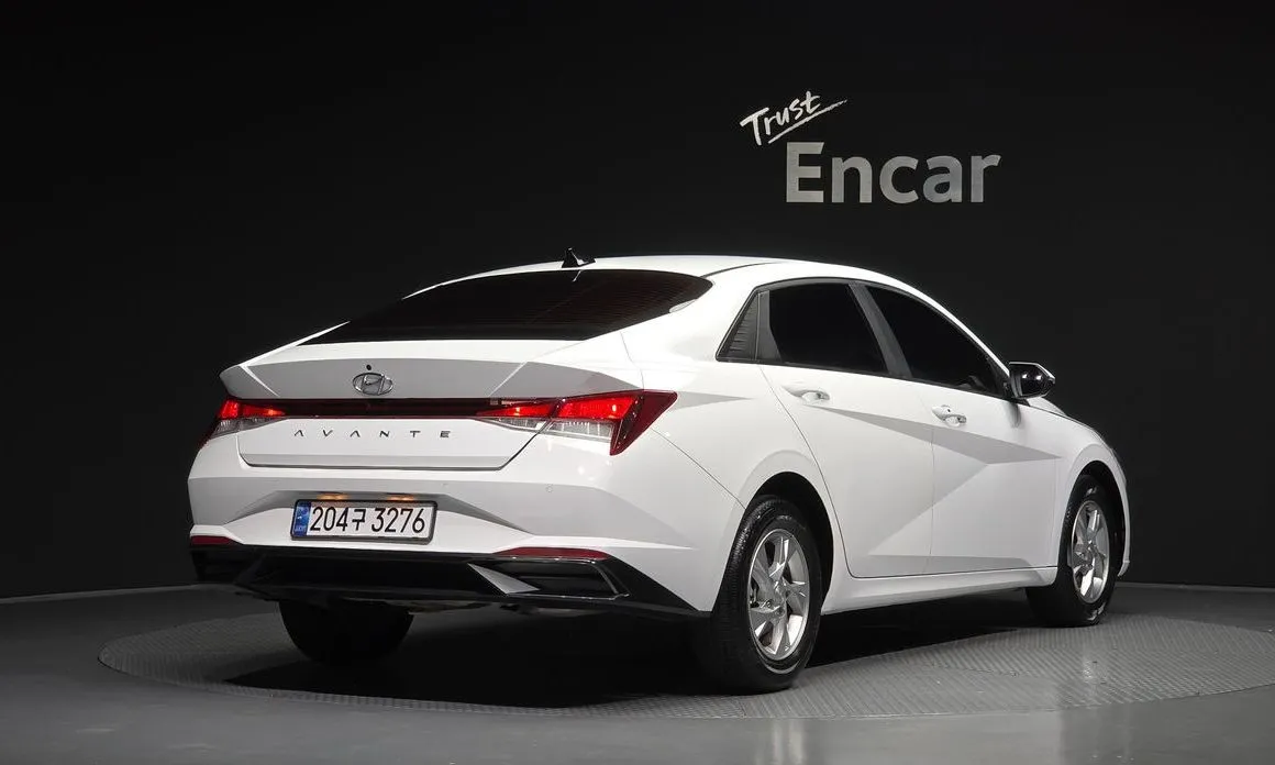 Hyundai AVANTE — фото 4