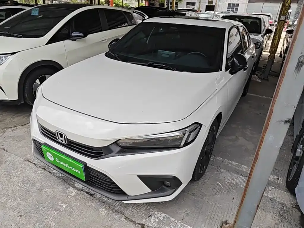 Honda Civic — фото 10