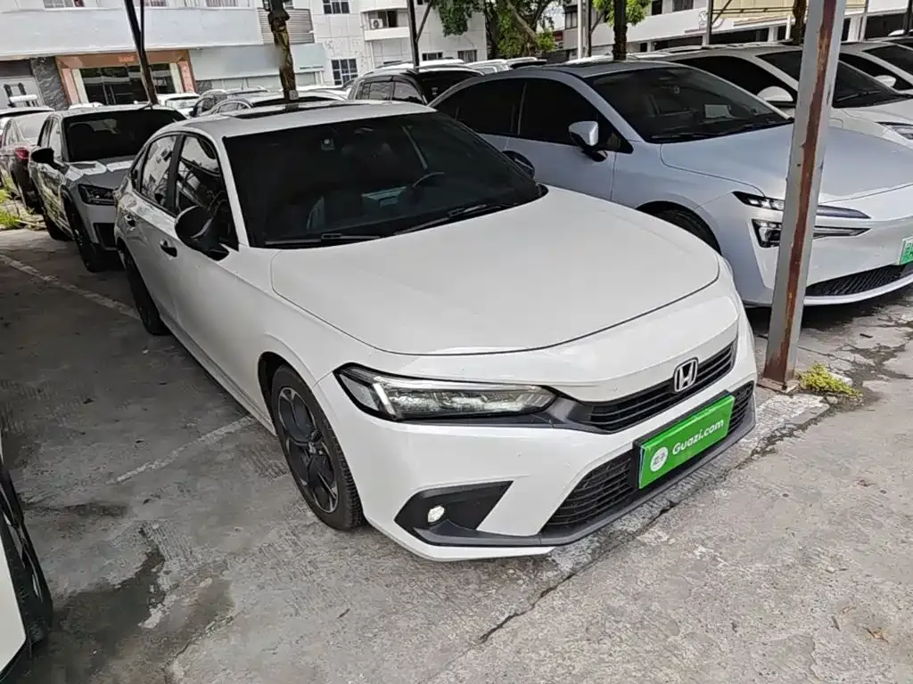 Honda Civic — фото 8