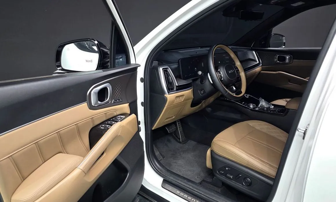 Kia Sorento — фото 9