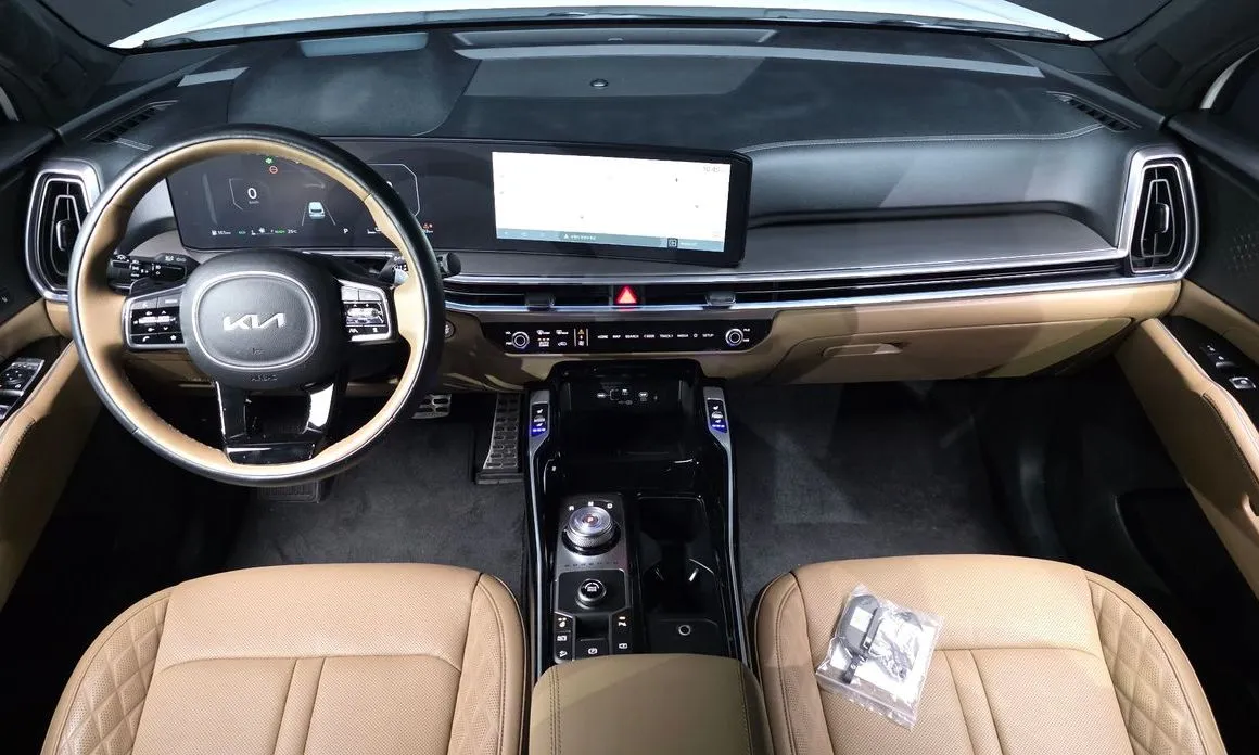Kia Sorento — фото 5