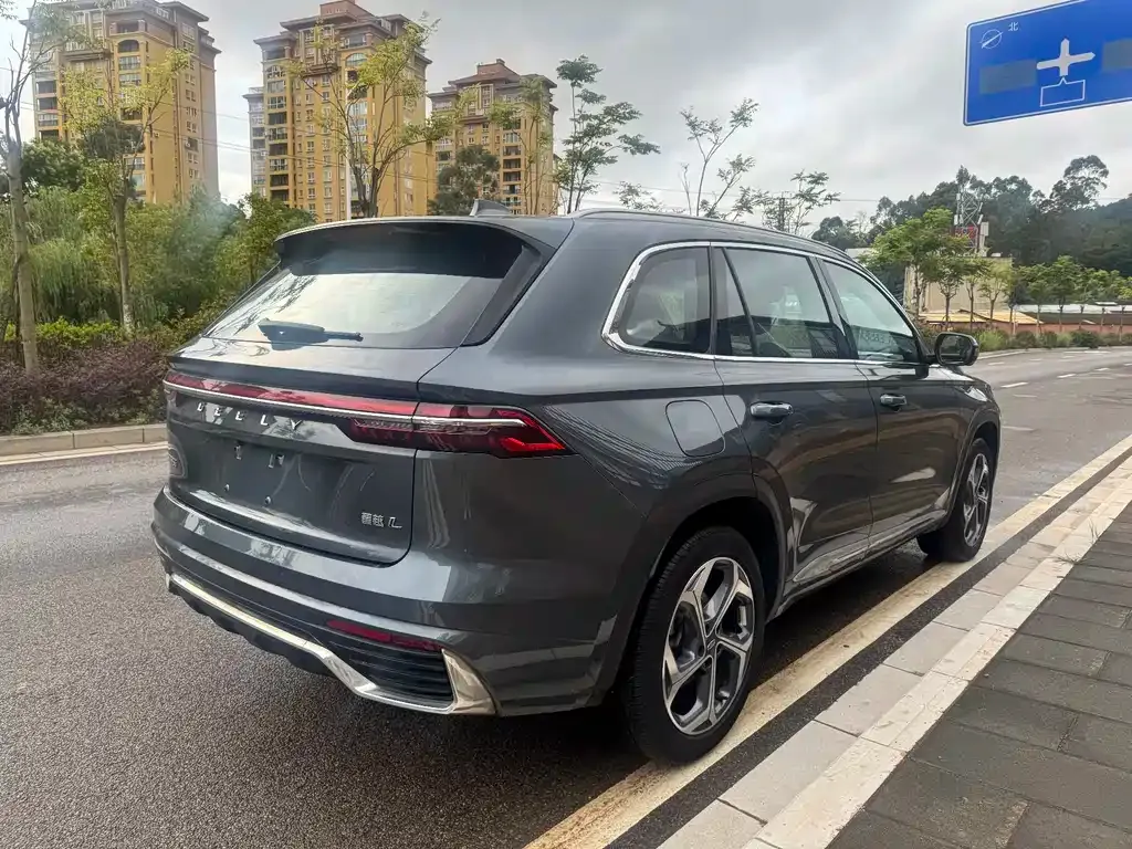 Geely Xingyue L — фото 9