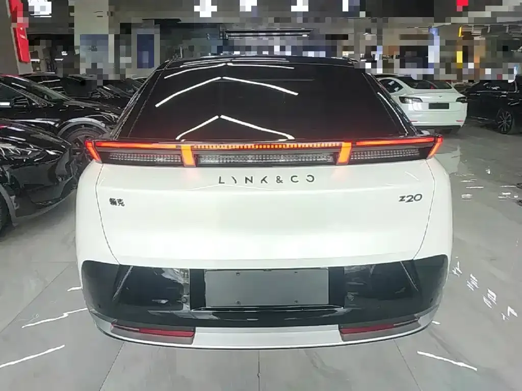 Lynk & Co Z20 — фото 10