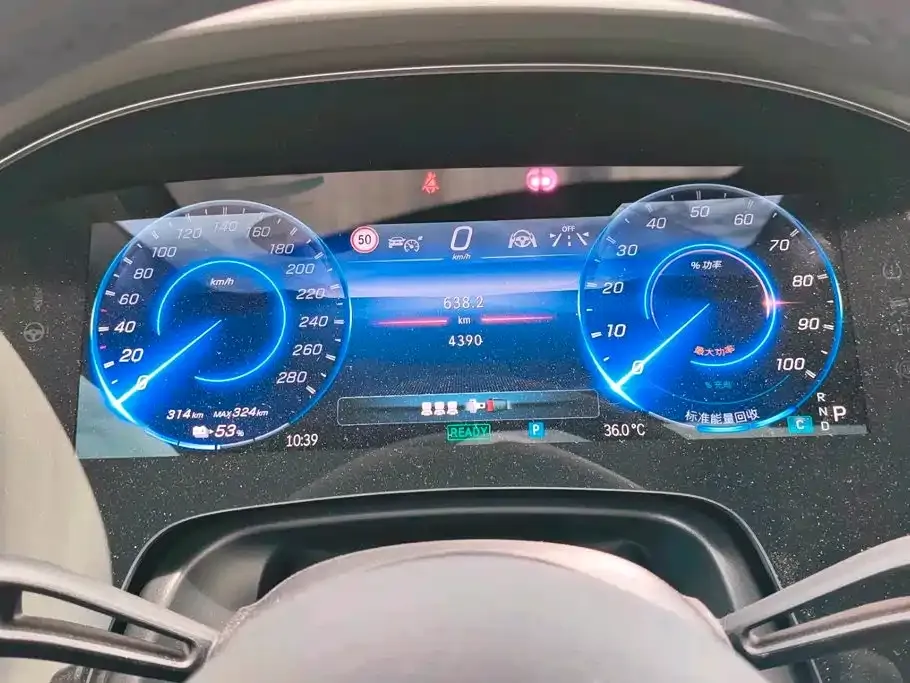 Mercedes-Benz EQS AMG — фото 9
