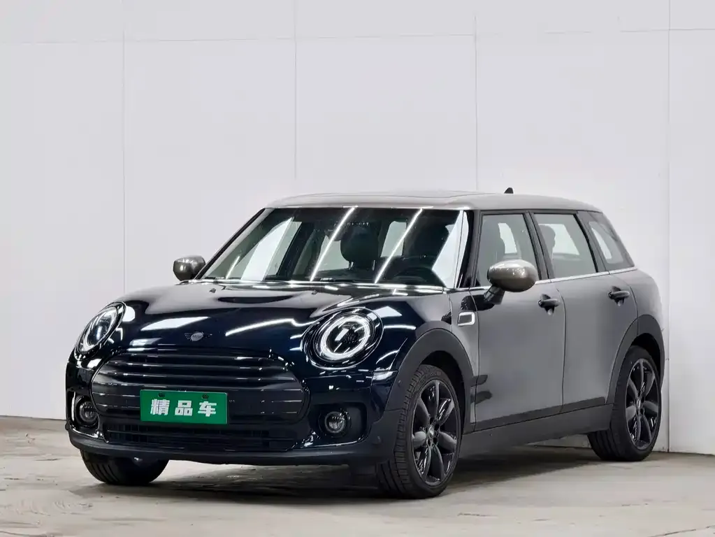 MINI Clubman — фото 1