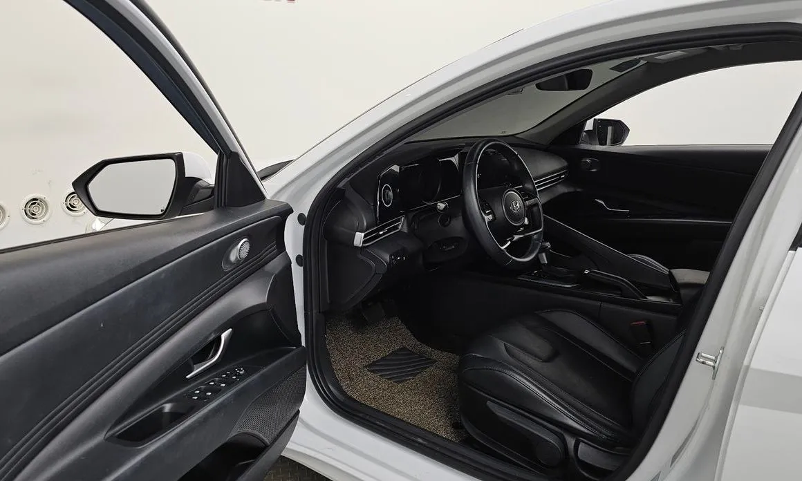 Hyundai AVANTE 2022 из KR, фото 5