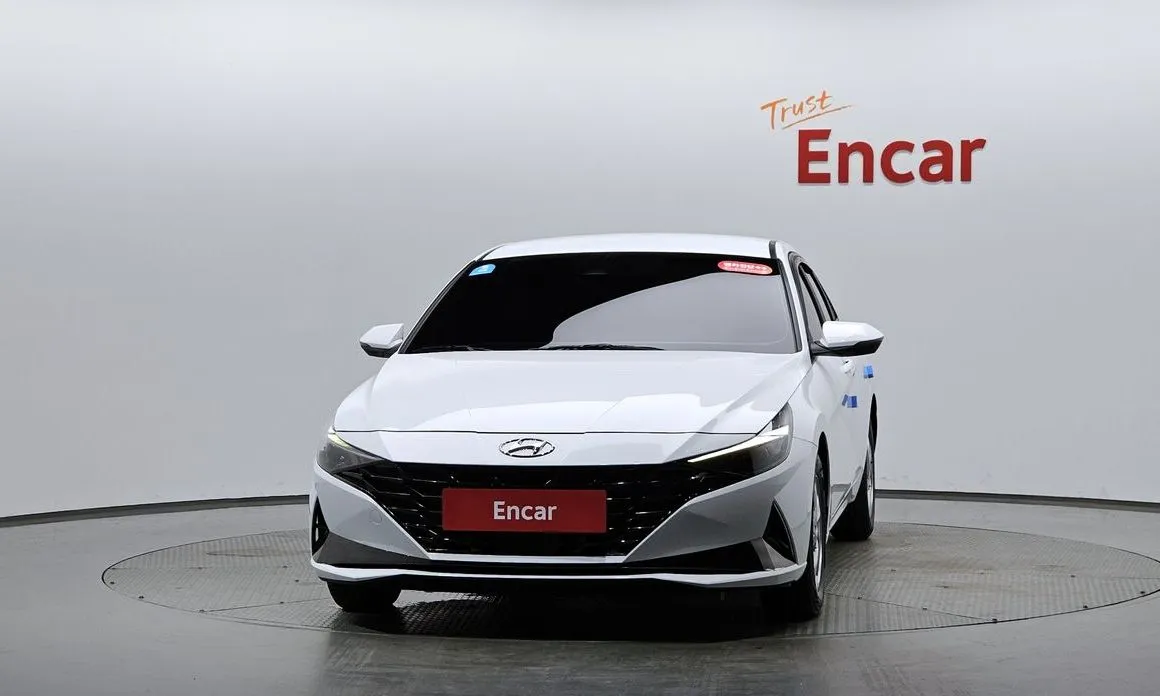 Hyundai AVANTE 2022 из KR, фото 2